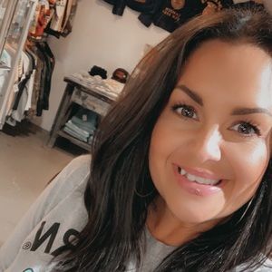 Meet your Posher, Jillian